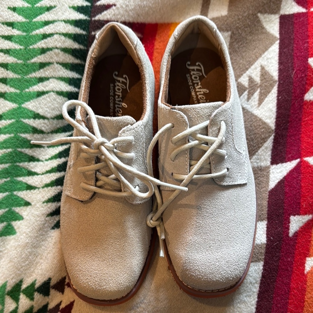 Florsheim Suede Lace-Up Oxford